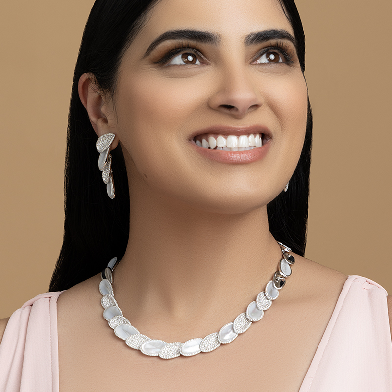 Diamond Mother of Pearl Necklace Set